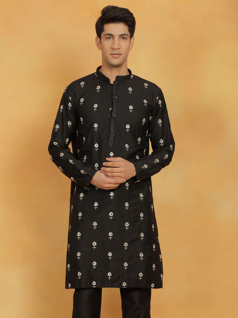 Vastramay Men's Black Cotton Blend Kurta